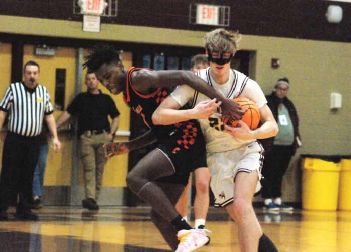 Williamstown drops regular-season finale to Chapmanville